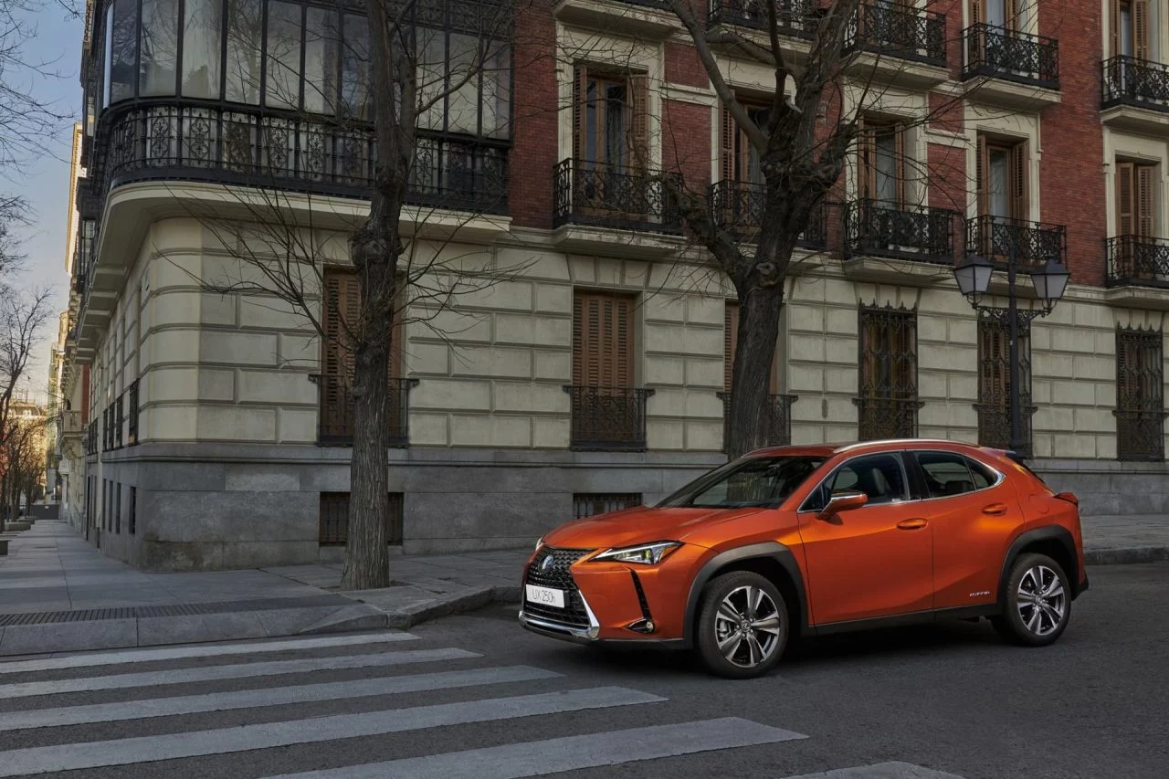 Lexus Ux Oferta Septiembre 2021 02 Exterior