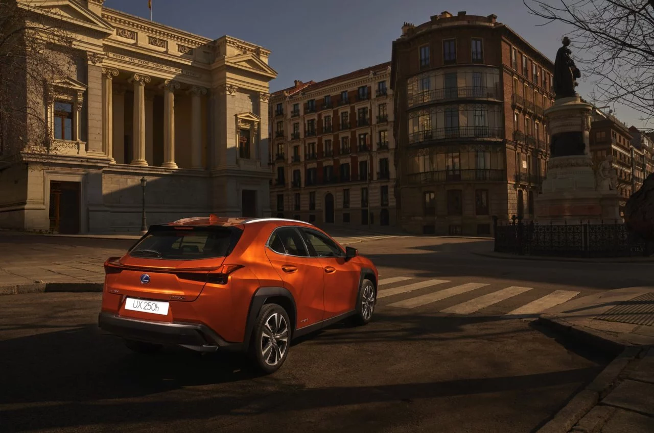 Lexus Ux Oferta Septiembre 2021 03 Exterior