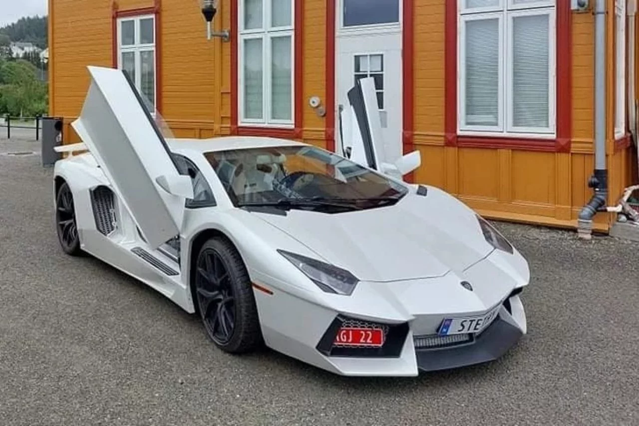 Lamborghini Aventador Noruega 03