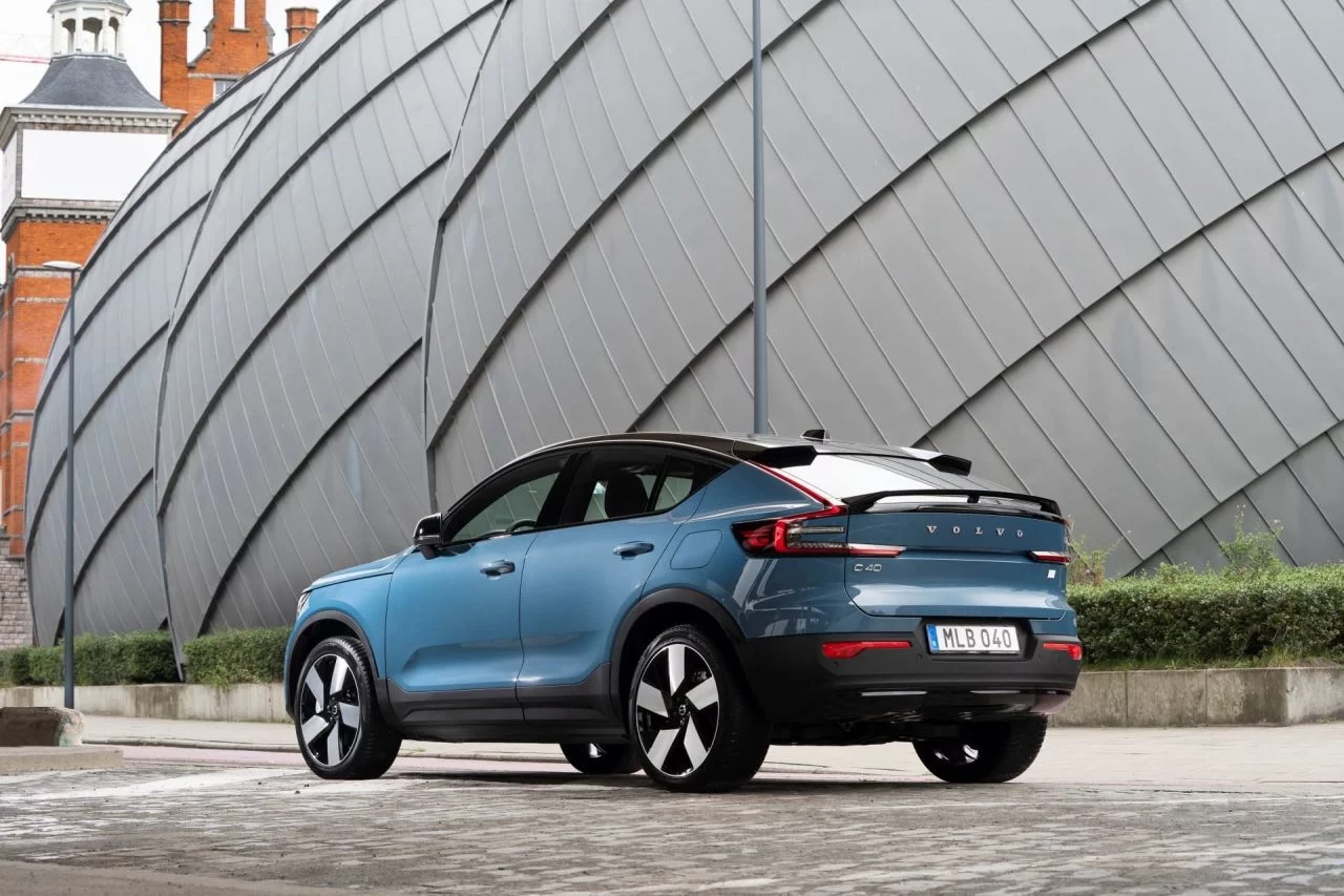 Volvo C40 Recharge, Fjord Blue