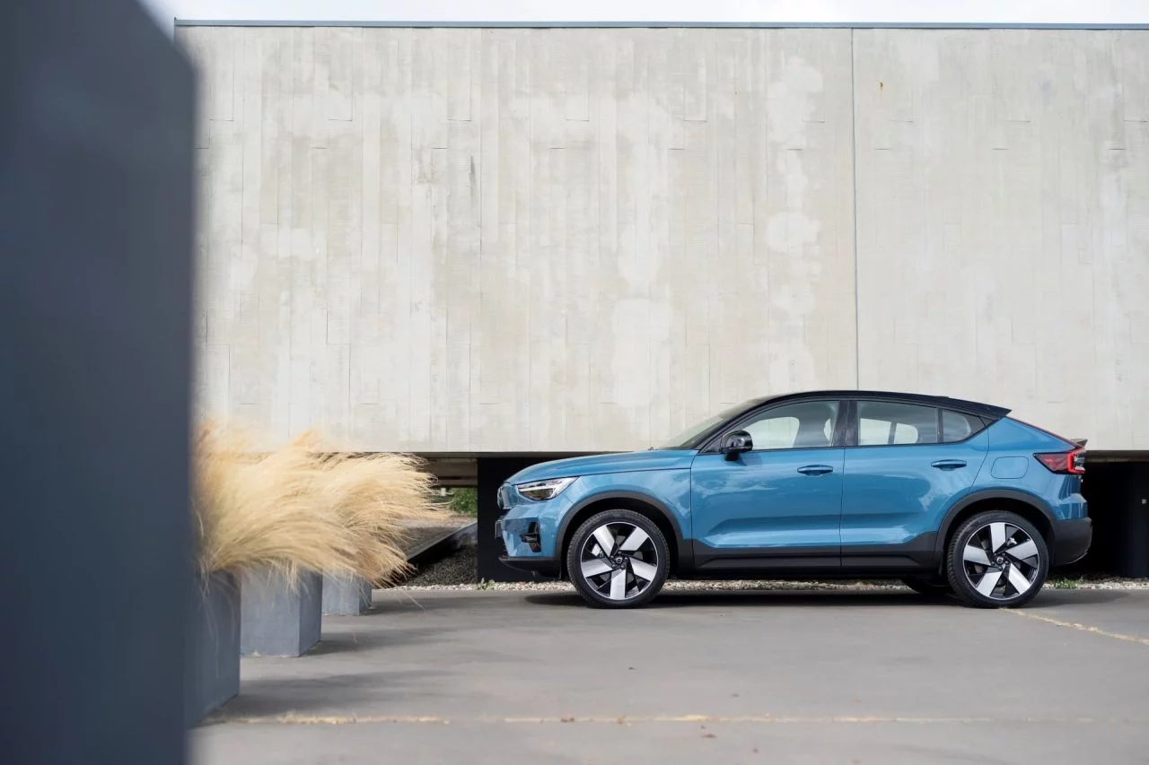 Volvo C40 Recharge, Fjord Blue