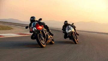 2022 Triumph Speed Triple Rr 1