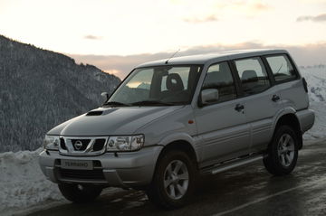 Nissan Finaliza Produccion Barcelona Terrano Ii