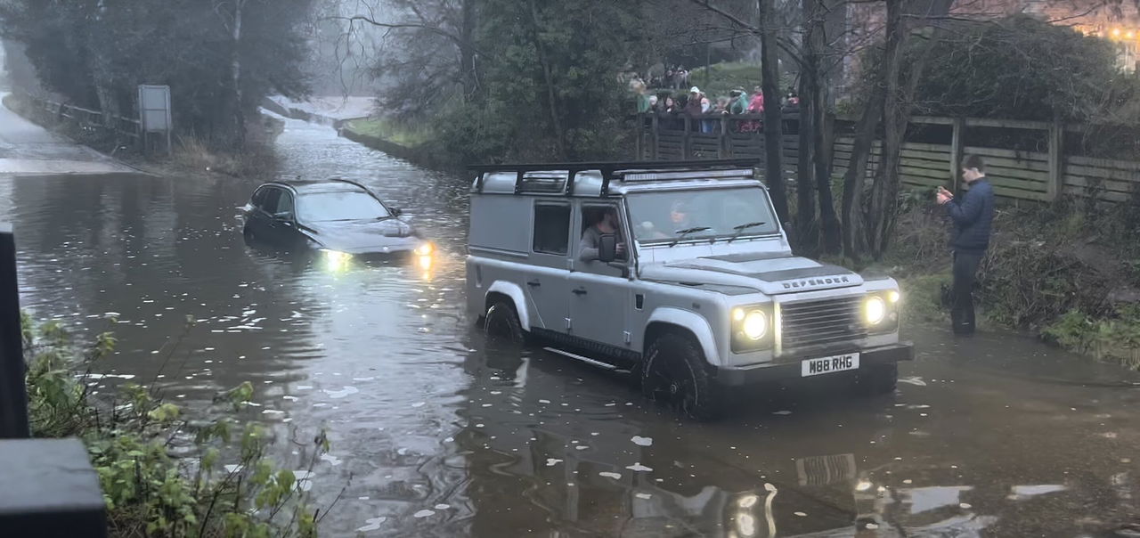 Prueba Agua Video 4x4 O Suv 2