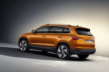 Skoda Karoq 2022 04 Exterior Trasera Naranja