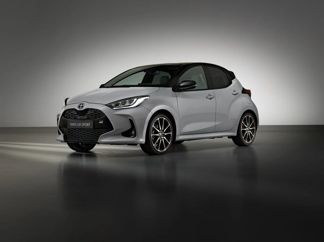 Toyota Yaris Gr Sport 2022 21