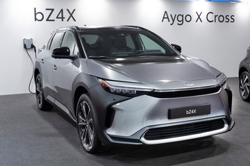 Presentacion Aygo X Cross 2022