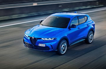 Alfa Romeo Tonale 2022 Azul 03