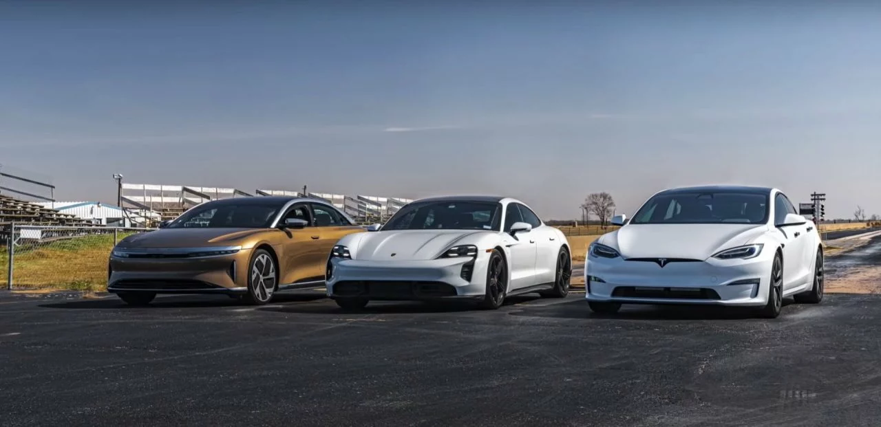 Carrera Tesla Model S Plaid Porsche Taycan Turbo S Lucid Air 2