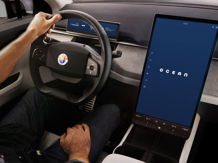 Fisker Ocean 2022 15 Interior Puesto Conduccion