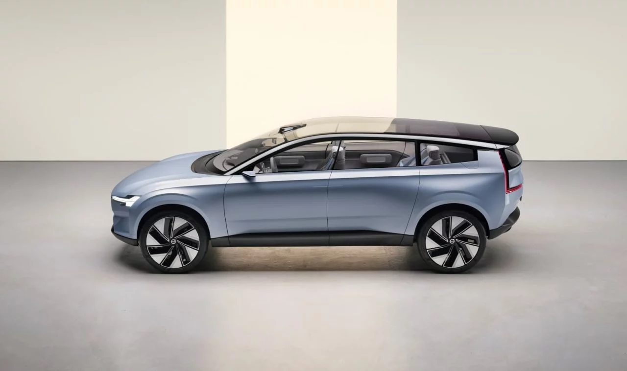 Volvo Concept Recharge Exterior