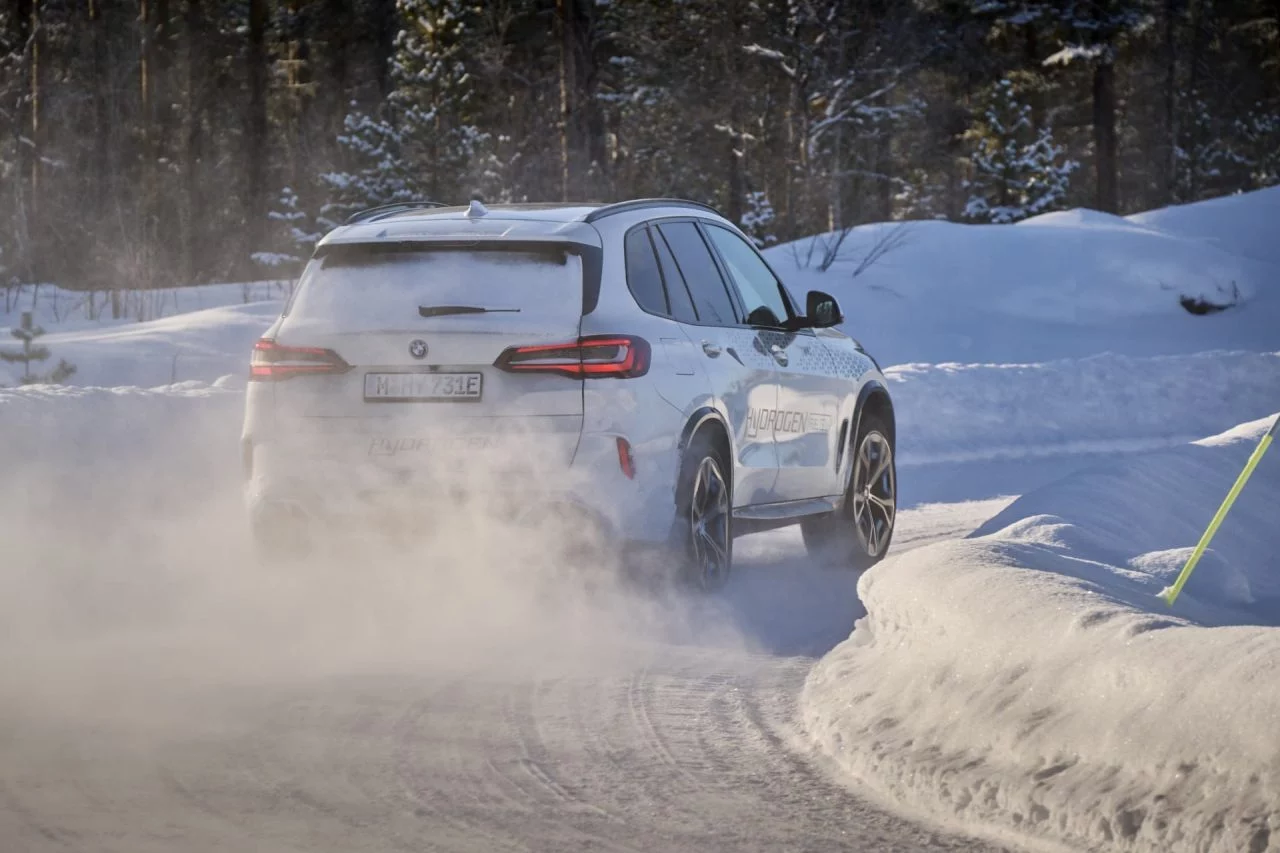 Bmw Ix5 Hydrogen In Arjeplog Feb 22