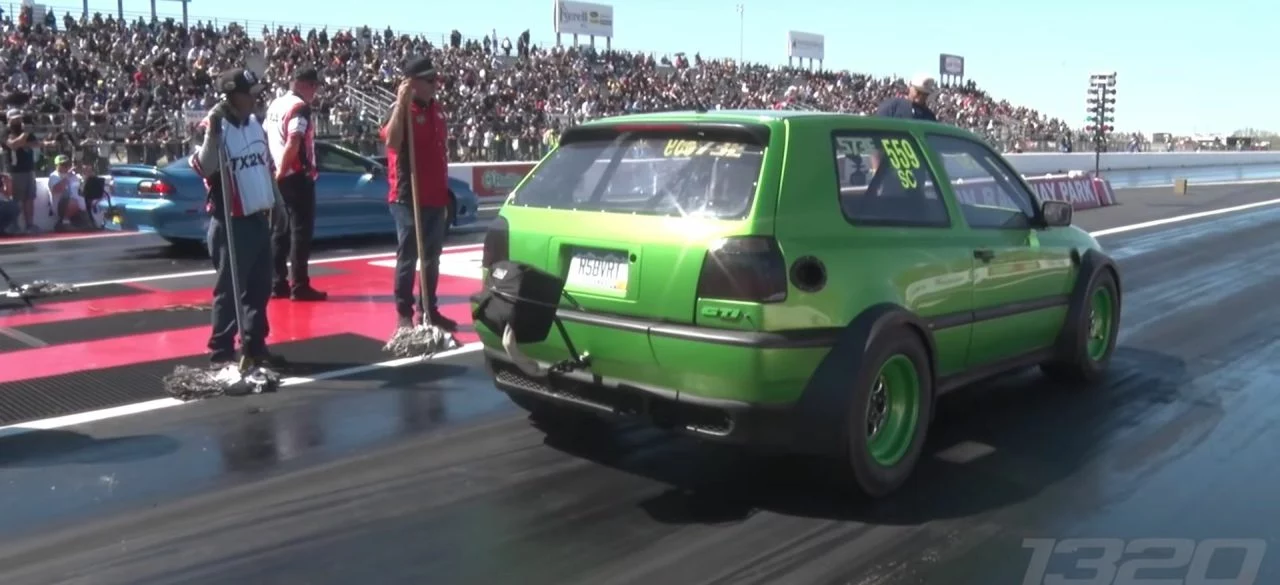 Golf Dos Motores Drag Racing