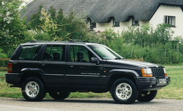 Jeep Grand Cherokee 30 Anos Presentacion 04