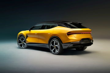 Lotus Eletre 2023 06