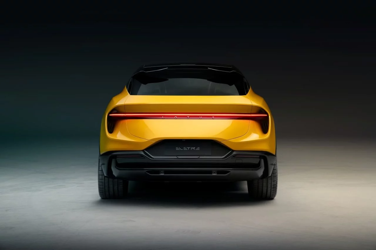 Lotus Eletre 2023 22