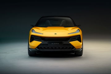 Lotus Eletre 2023 24