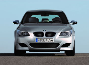 Bmw Serie 5 M5 E60 08 Touring Exterior Frontal