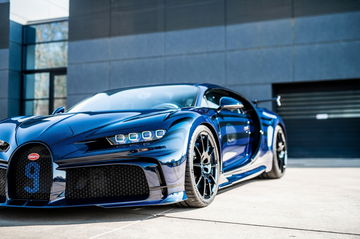 Bugatti Chiron Vagues Lumiere 2022 06