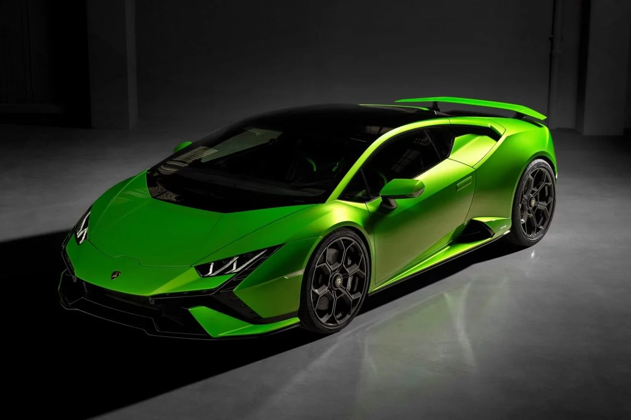 Lamborghini Huracan Tecnica 2022 61