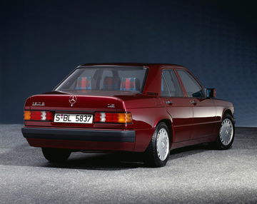 Mercedes 190 Avantgarde 8