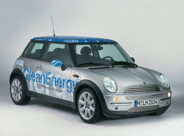 Mini Cooper Hydrogen Concept 03