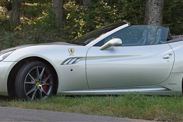 Ferrari California Schumacher Subasta 04