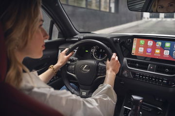 Lexus Ux 250h 2023 15 Interior Puesto Conduccion