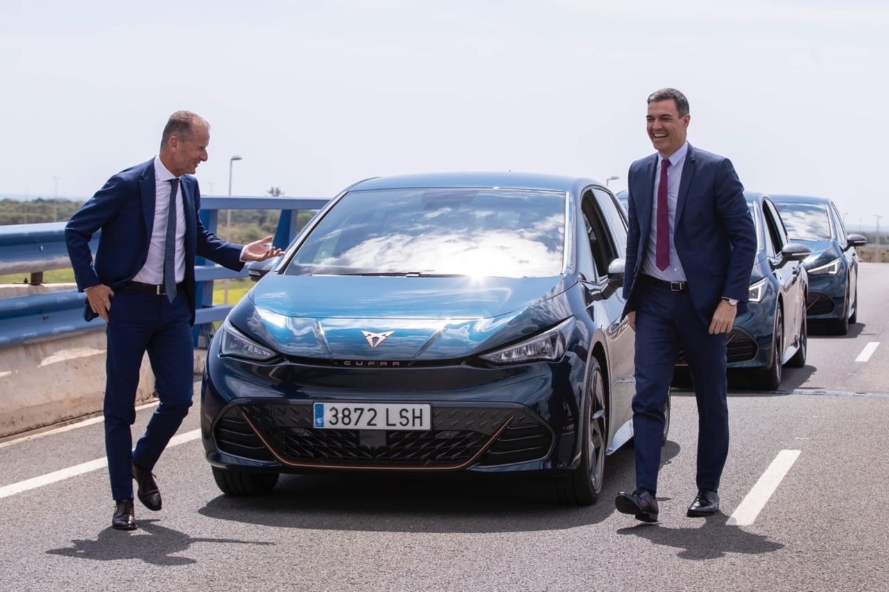 Volkswagen Seat Gigafactoria Sagunto Pedro Sanchez Herbert Diess 2022 05