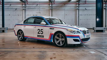 Bmw M5 Csl 2