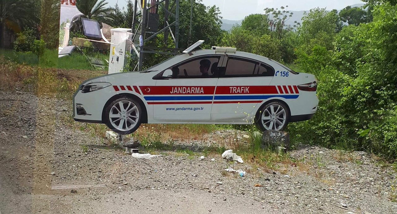 Coche Carton Policia