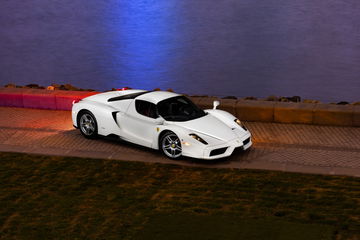 Ferrari Enzo Blanco Unico Subasta 07