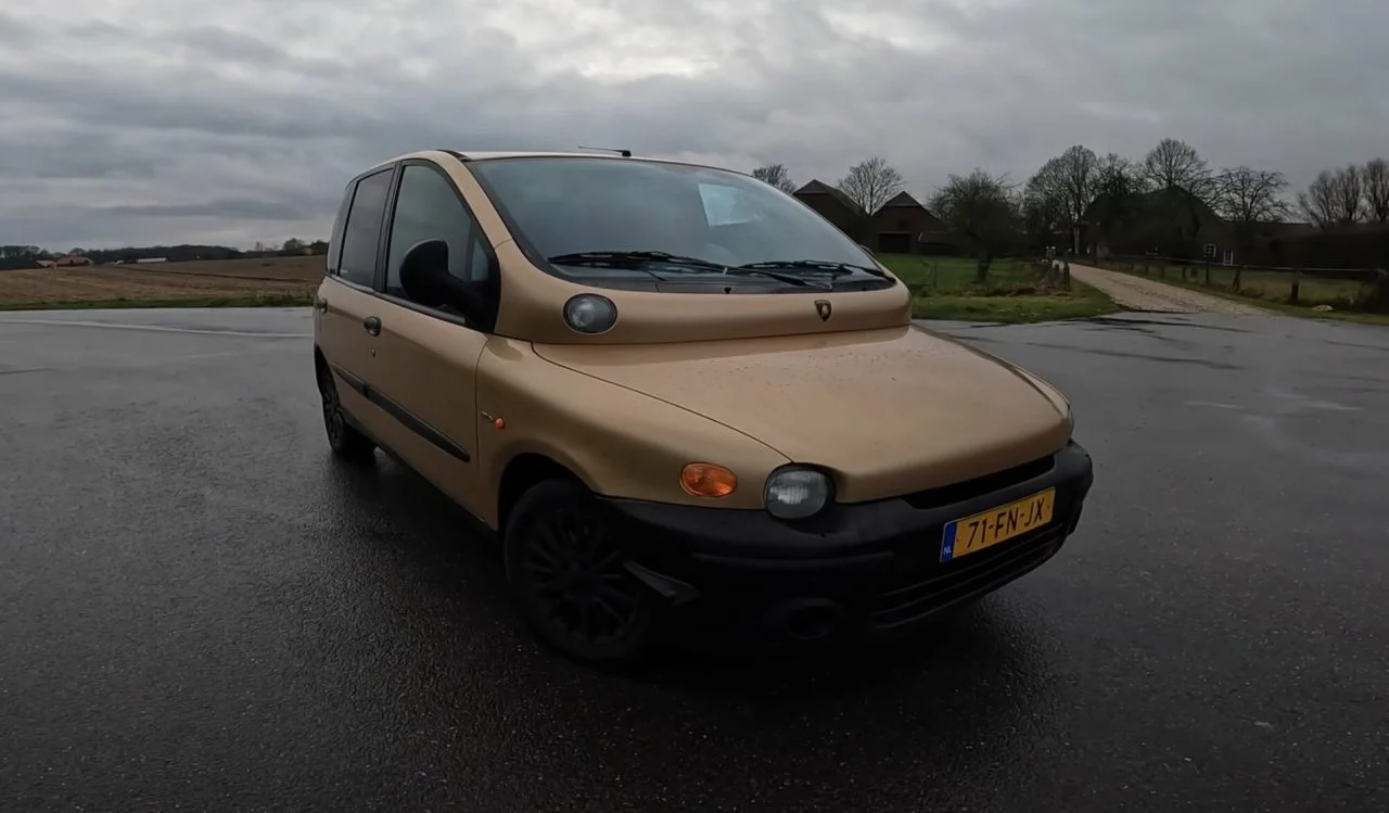 Fiat Multipla Lamborghini Autobahn Velocidad Maxima Video 2