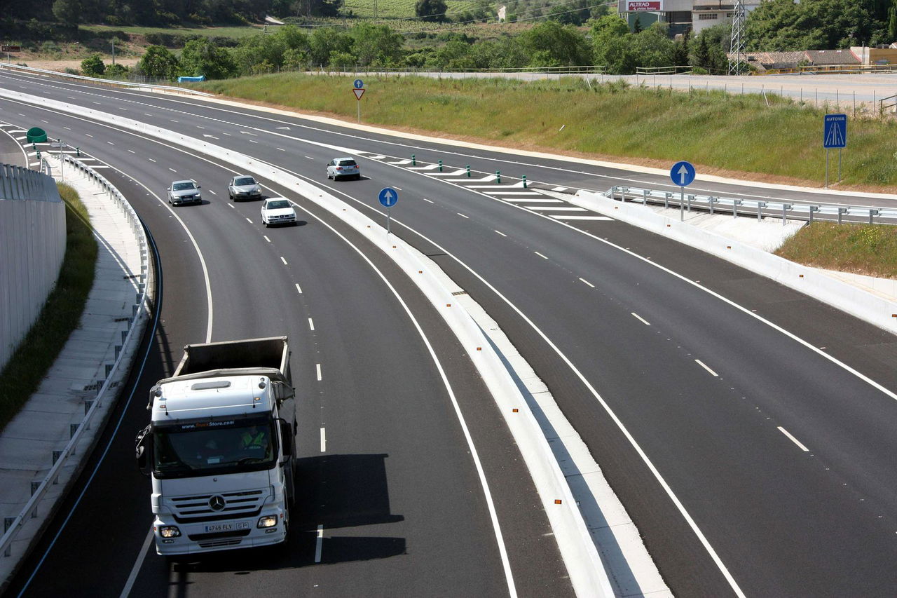 Carretera Autovia Autopista 05