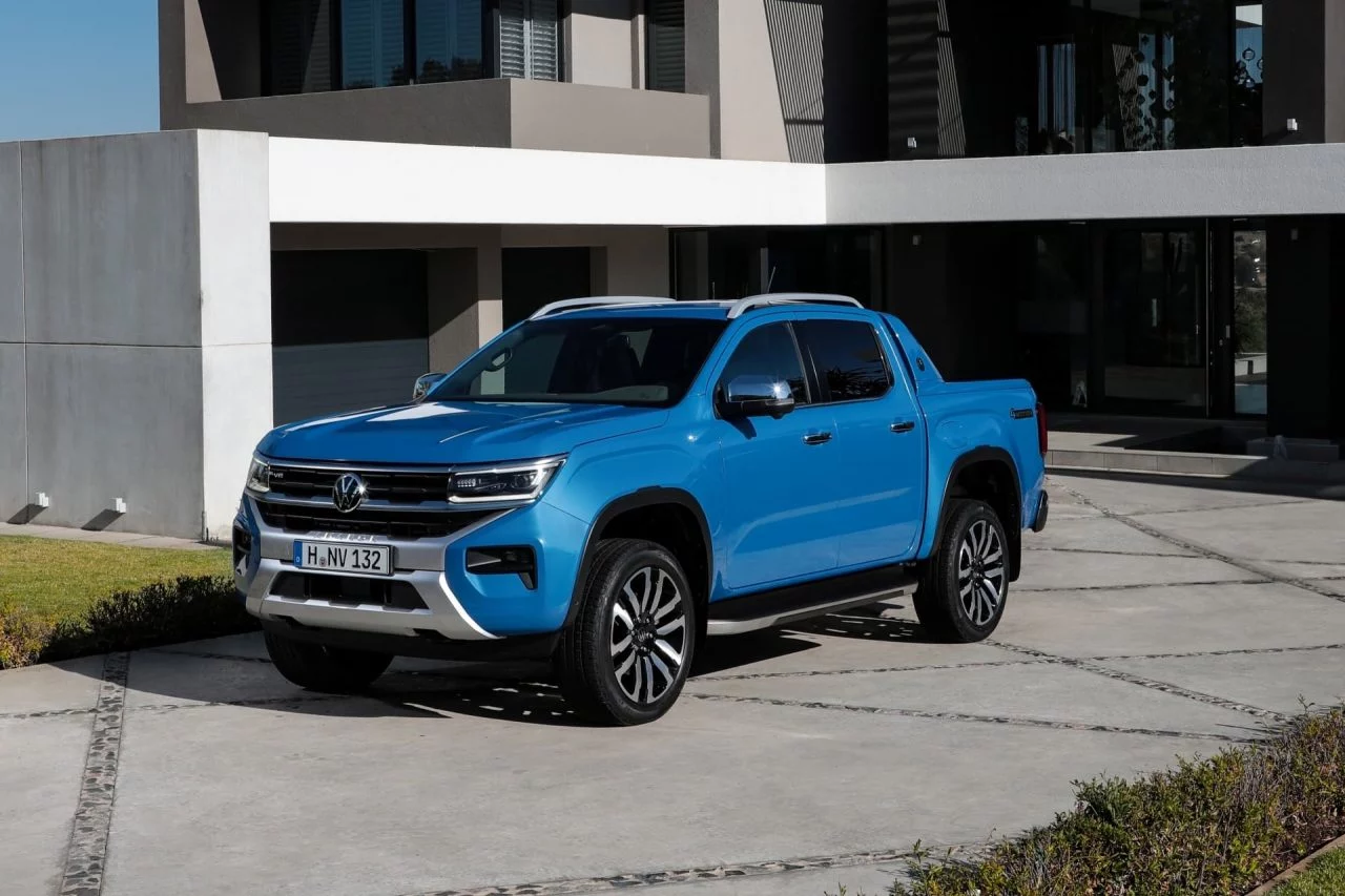 Volkswagen Amarok 2023 01