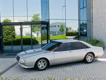 Ferrari Pinin Sedan Cuatro Puertas 01