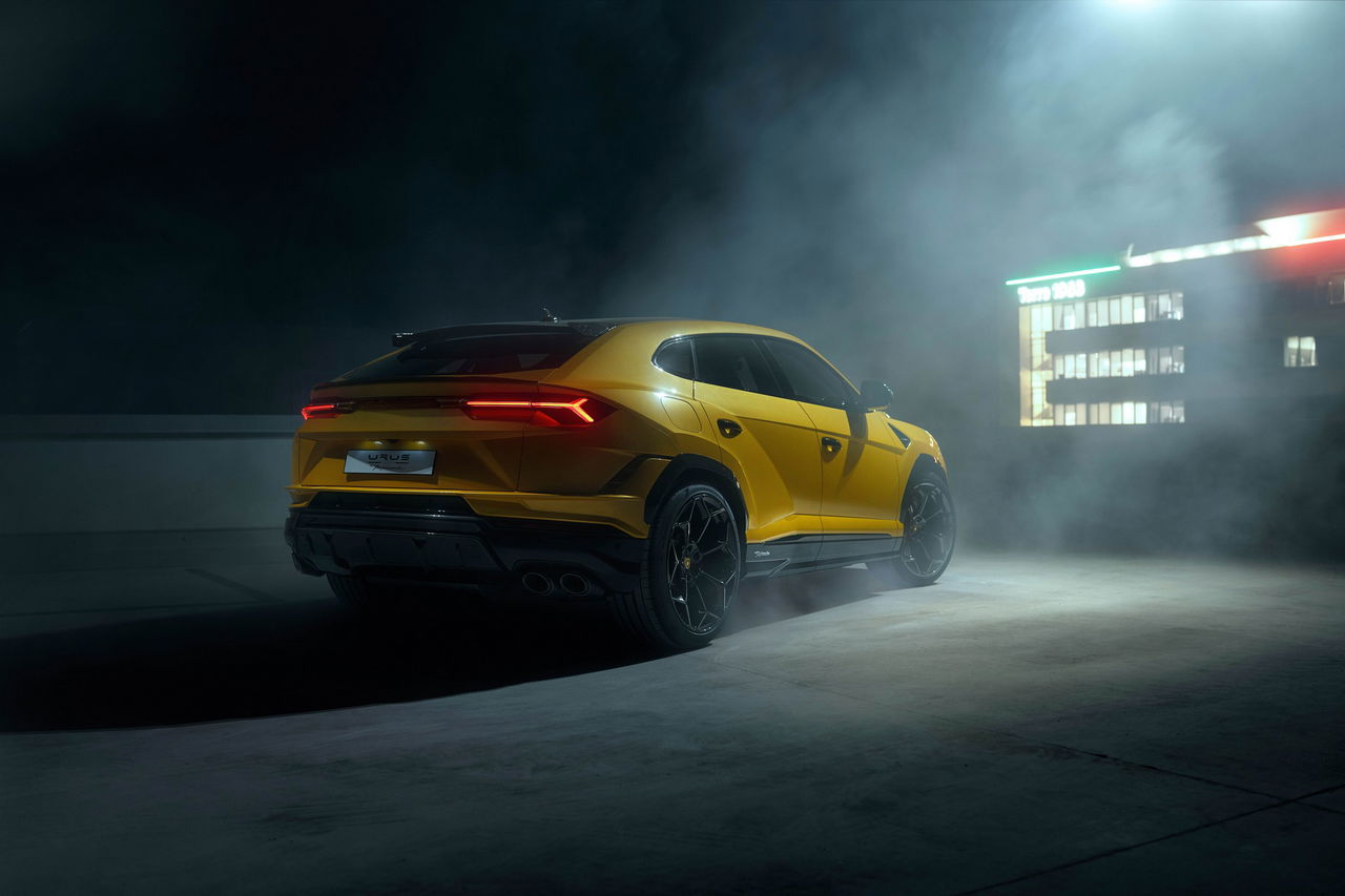 Lamborghini Urus Performante 11