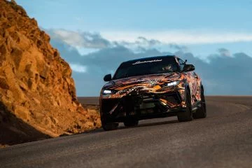 Lamborghini Urus Pikes Peak 02