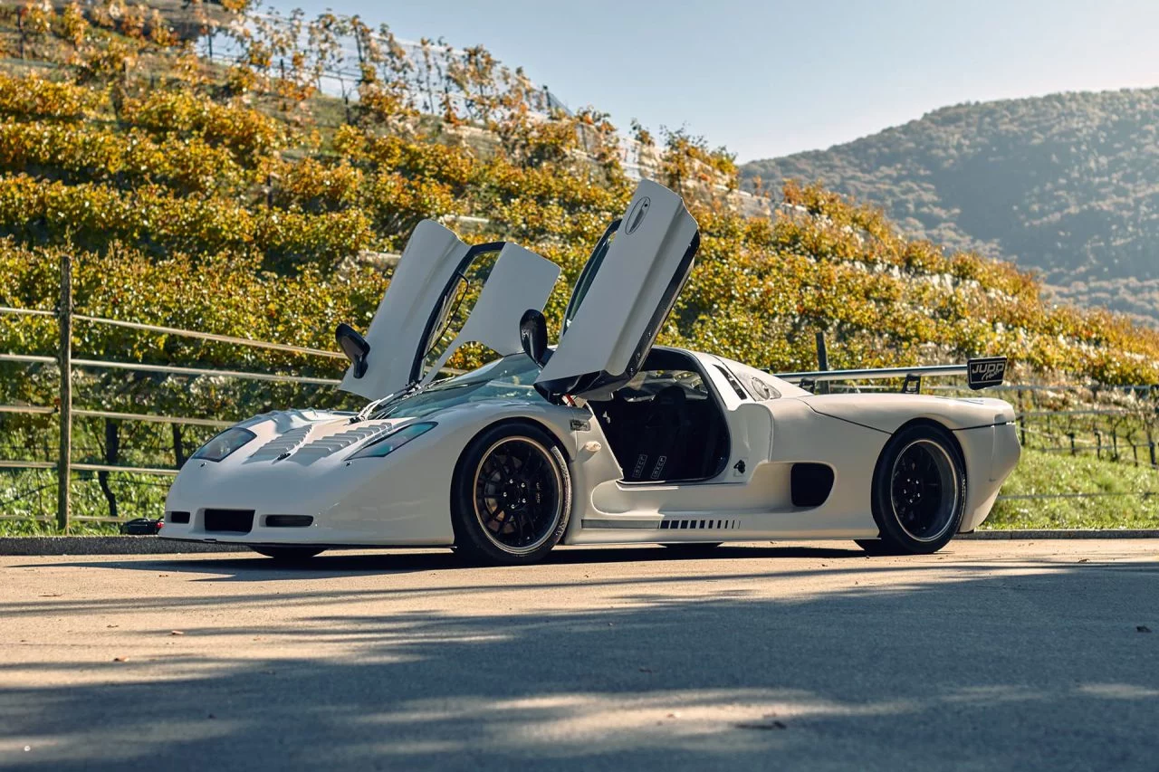 Mosler Mt900 01