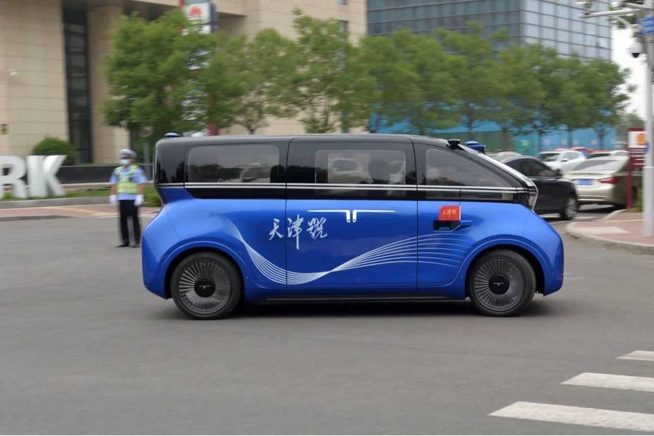 Tianjin Coche Solar 02