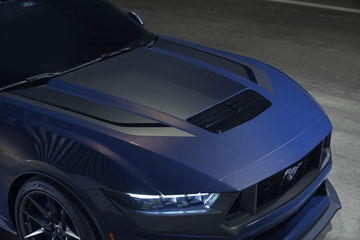 Mustang Dark Horse