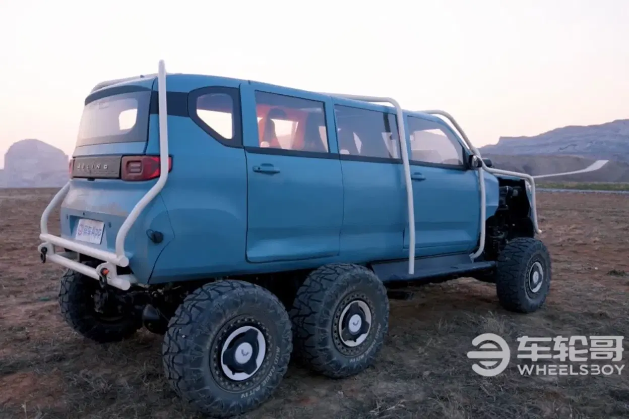 Kei Car Electrico Todoterreno 6x6 03