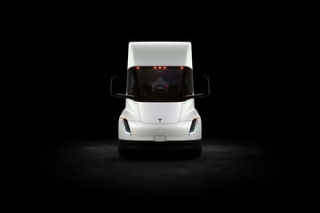 Tesla Semi 2022 13