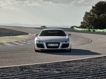 Audi R8 5.2 Fsi Quattro (1st Generation)