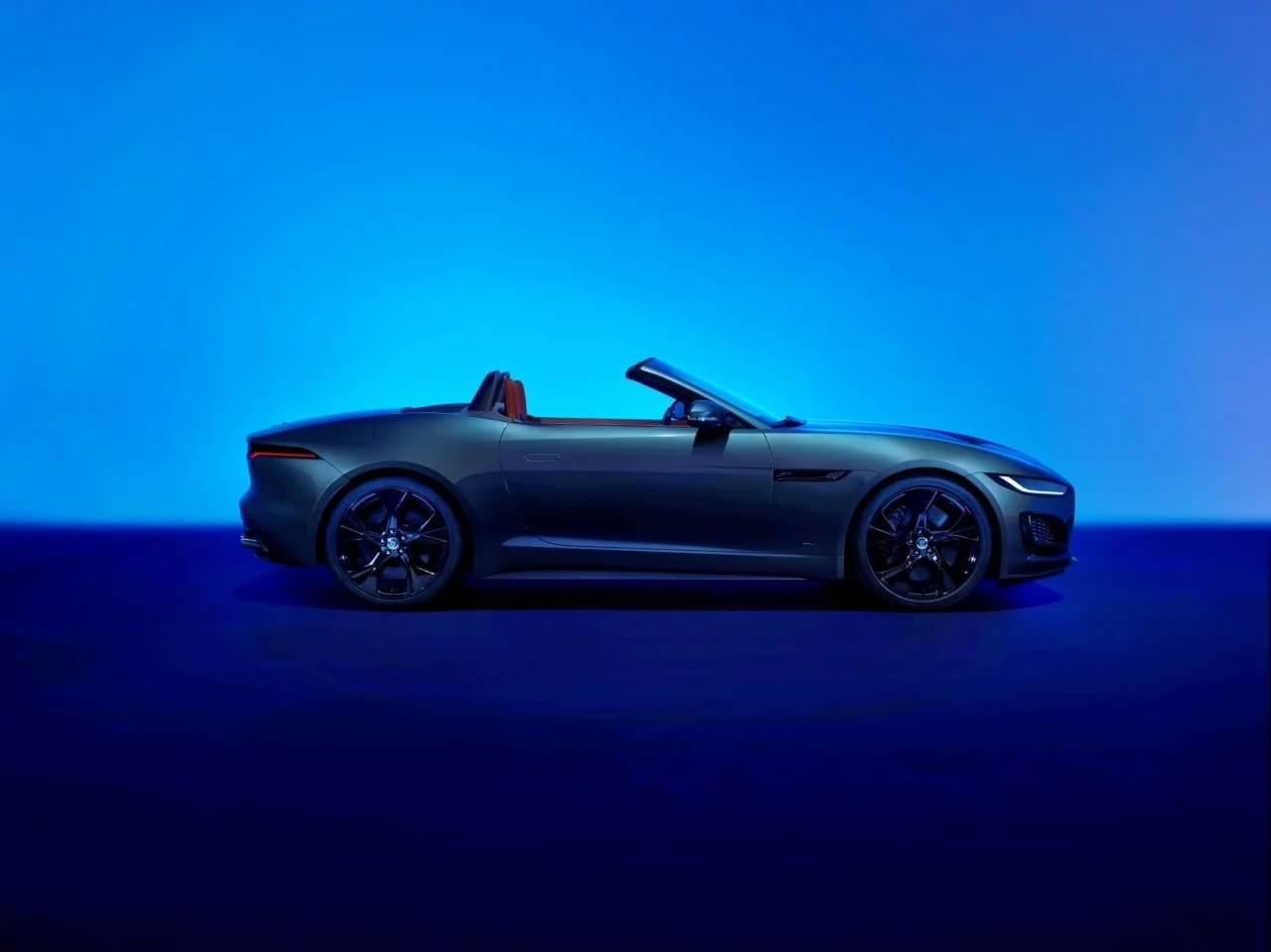 Jaguar F Type 75 2023 09