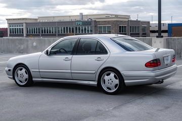 Mercedes E55 Amg Manual 02