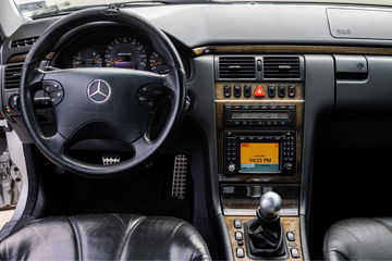 Mercedes E55 Amg Manual 05