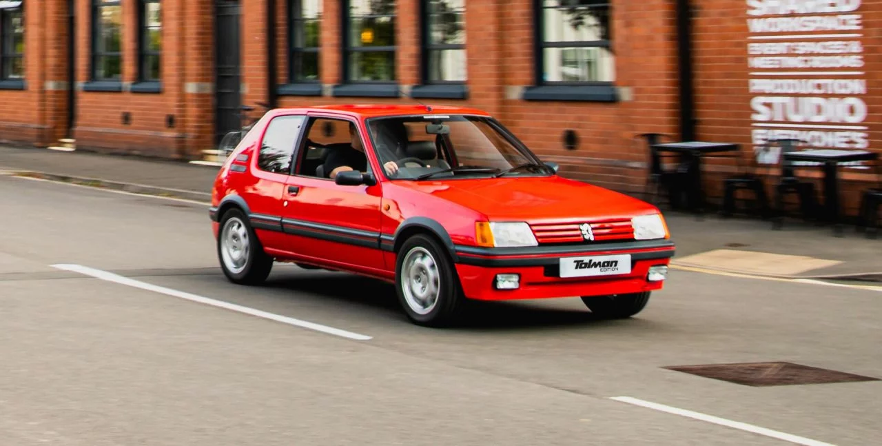 Peugeot 205 Gti Restomod 13