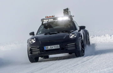 Porsche 911 Dakar 2023 01