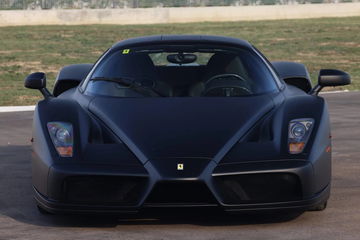 Unico Ferrari Enzo Negro Mate Subasta Sultan Brunei 04